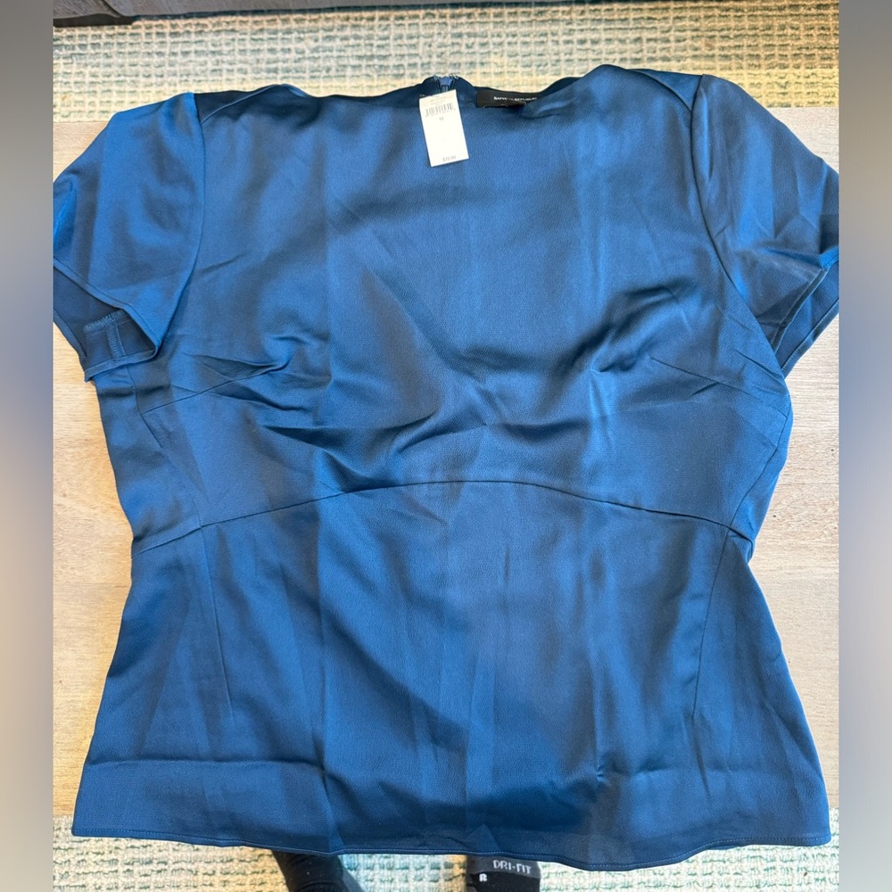Banana Republic Factory Satin Blouse (Size 12) NWT